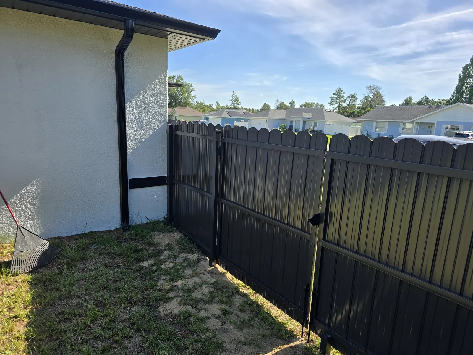 Black Dura Fence side yard install — Marion County FL